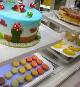 G2 Café Geek & Game