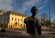 Galamb József mellszobor Makó