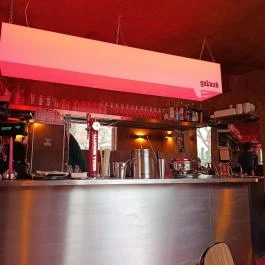 Galamb vendéglátás, Budapest - Belső