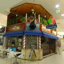 Gelateria la Gondola - Pólus Center Budapest - Belső