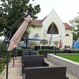 Galéria Étterem Szolnok - Külső kép