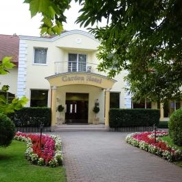 Garden Hotel Wellness & Konferencia, Szolnok - Külső kép