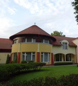 Garden Hotel étterme