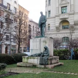 Gárdonyi Géza szobor Budapest - Egyéb