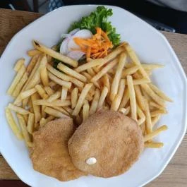 Garta Vendéglő Kapuvár - Étel/ital