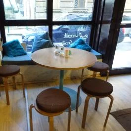 Gate Cafe Budapest - Belső