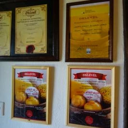 Gazduram Sajtboltja Hollókő - Belső