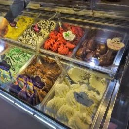 Gelateria la Gondola - WestEnd City Center Budapest - Étel/ital