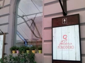 Gelateria Pomo D'oro Budapest