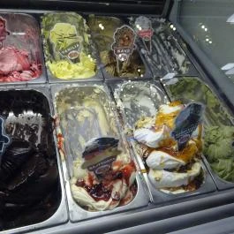 Gelato - Ice Cream Shop - Campona Budapest - Étel/ital