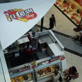 Gelato - Ice Cream Shop - Corvin Plaza Budapest - Belső