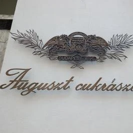 Geraldine – Auguszt Múzeumkert, Budapest - Külső kép