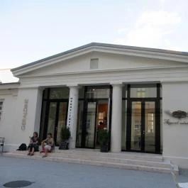 Geraldine – Auguszt Múzeumkert Budapest - Egyéb