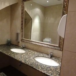 Gerbeaud Sörház, Budapest - Mosdó