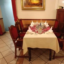 Geréby Kúria Hotel és Lovasudvar étterme Lajosmizse - Belső