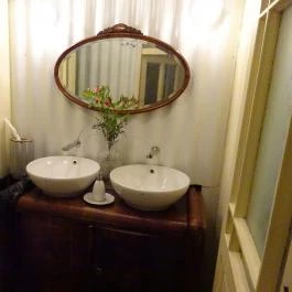 Gettó Gulyás Budapest - Mosdó