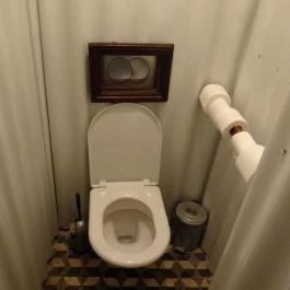 Gettó Gulyás Budapest - Mosdó