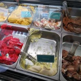 Giando, Budapest - Egyéb