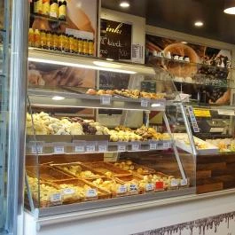 Gina Cukrászda - Városmajor utca Budapest - Étel/ital