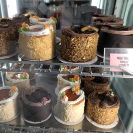 Gina Cukrászda - Lehel Csarnok Budapest - Étel/ital