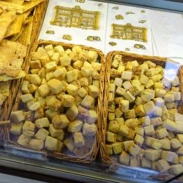 Gina Cukrászda - Üllői út Budapest - Étel/ital