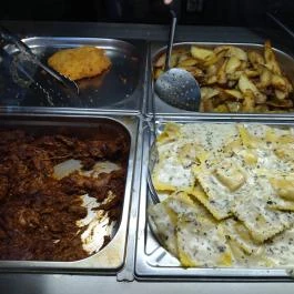 Gizi Gastro Bar Budapest - Étel/ital