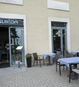 Gléda Vendéglő