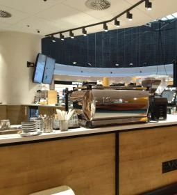 Gloria Jeans Coffee - Arena Mall