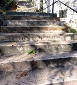 Glücklich Vilma lépcső