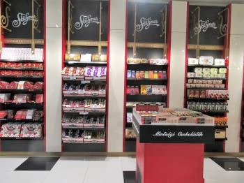 Stühmer Márkabolt, Cukrászda & Cremeria - Gobuda Budapest