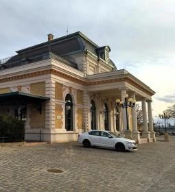 Gödöllői Királyi Váró