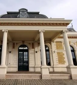 Gödöllői Királyi Váró