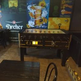 Gödör Söröző Budapest - Belső