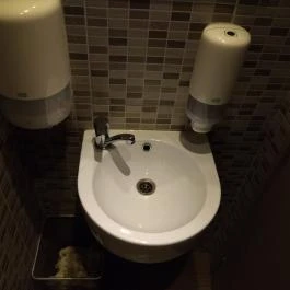 Gödör Söröző Budapest - Mosdó