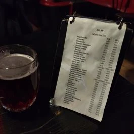 Gödör Söröző Budapest - Étel/ital