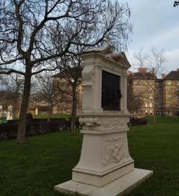 44. legjobb látnivaló: Golgota téri kálvária