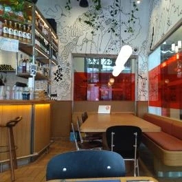 Goli Budapest - Belső