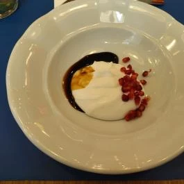 Goli Budapest - Étel/ital