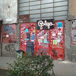 Gólya Presszó Budapest - Külső kép