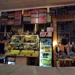 Gólya Presszó Budapest - Belső