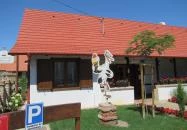 Gólyafészek Cukrászda Ócsa