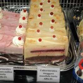 Gólyafészek Cukrászda Ócsa - Egyéb