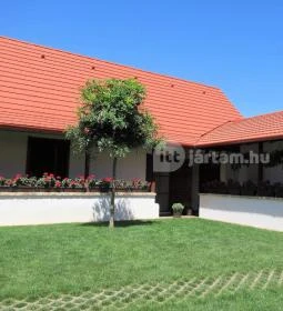 Gólyafészek Cukrászda