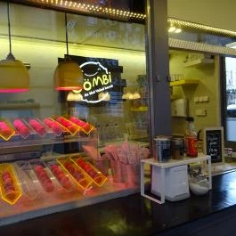 Gömbi Streetfood Budapest - Étel/ital