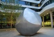 Gömböc-szobor Budapest