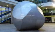 Gömböc-szobor Budapest - Egyéb