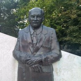 Göncz Árpád szobra Budapest - Egyéb