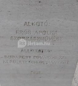 Göncz Árpád szobra