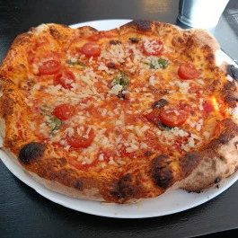 Goodbar Buda (Pizza & Burger), Budapest - Étel/ital