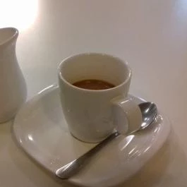 Görbe Bögre Kávézó Budapest - Étel/ital